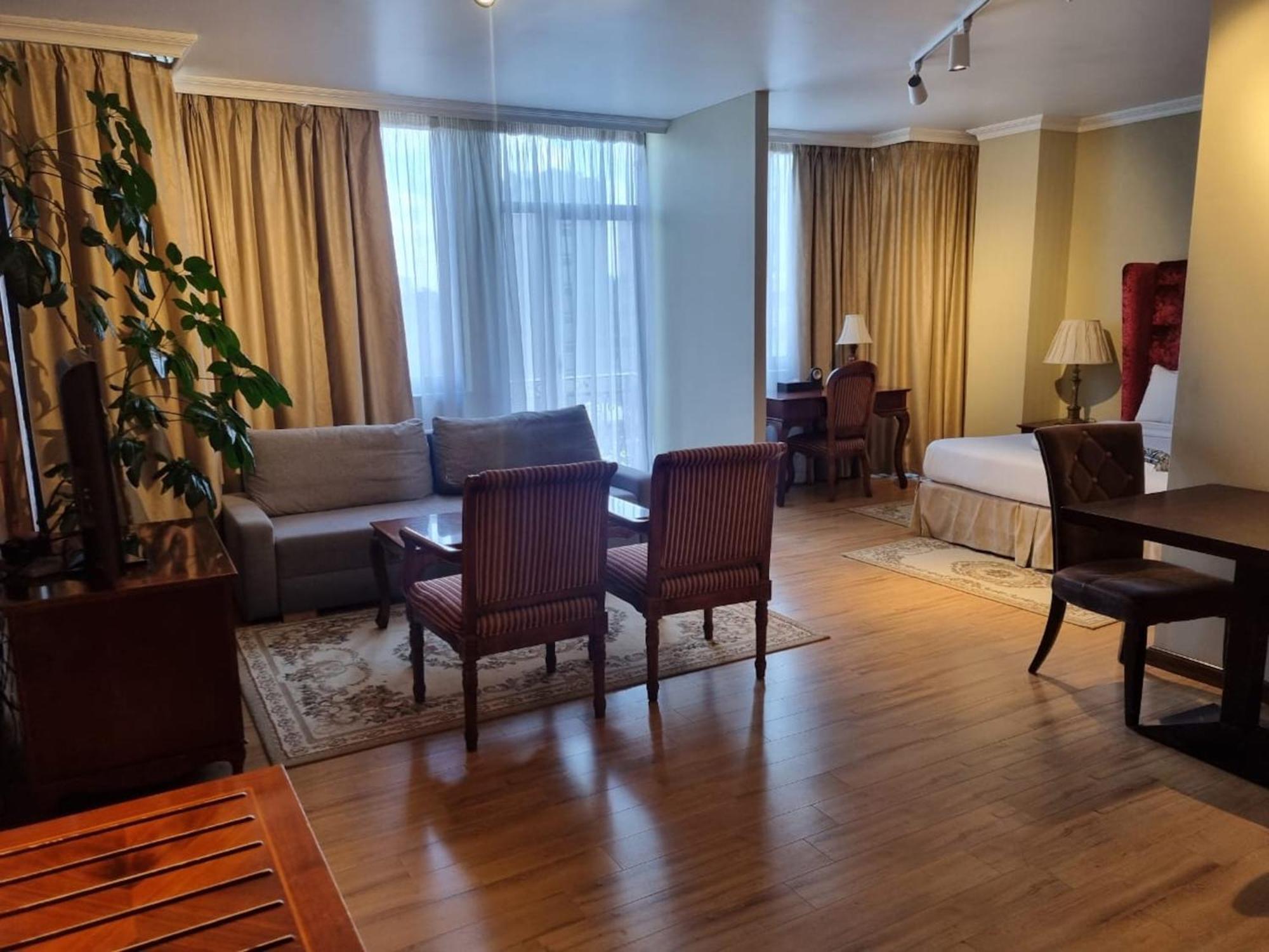 The Residence Hotel Аддис-Абеба Экстерьер фото