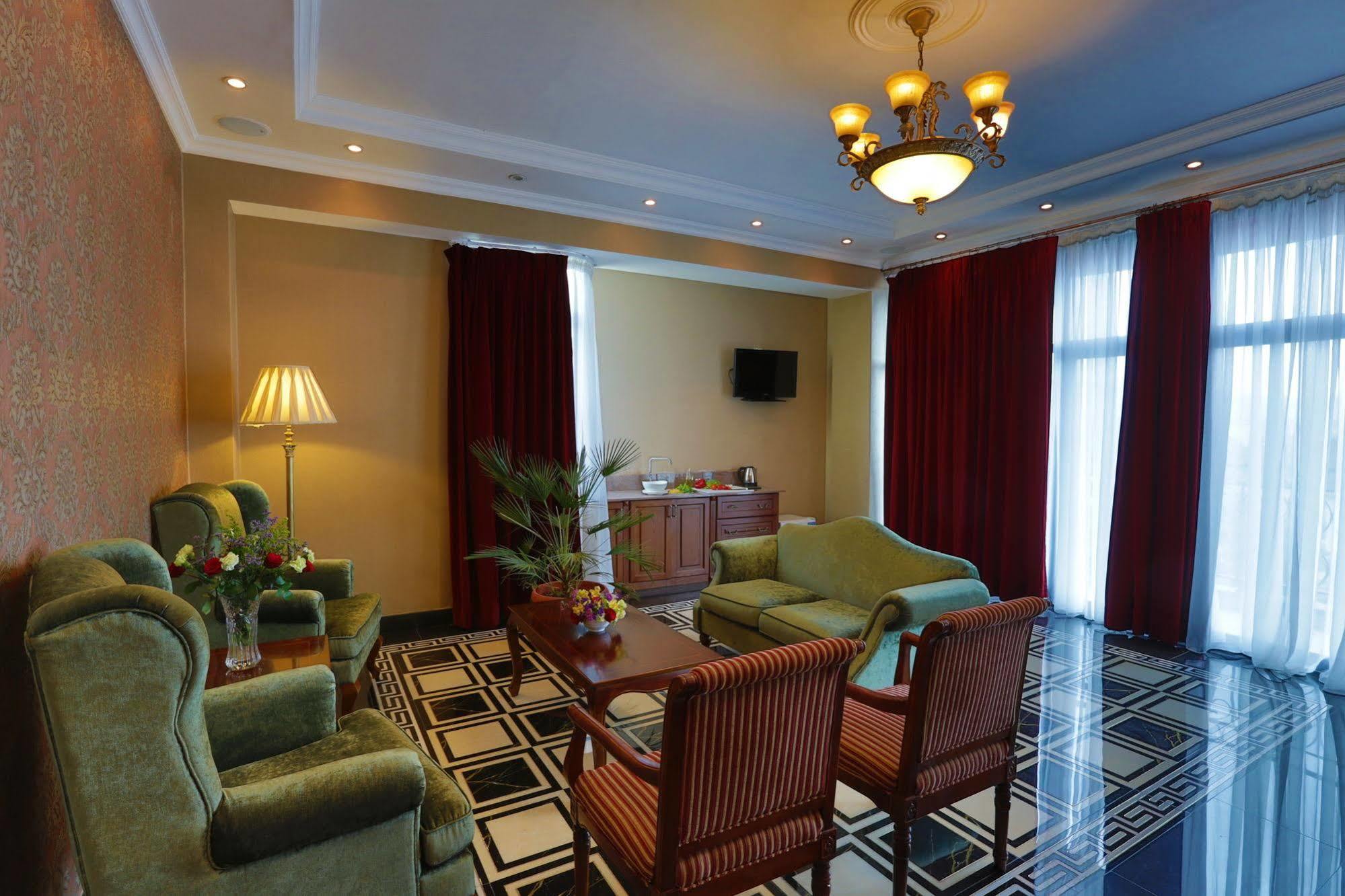 The Residence Hotel Аддис-Абеба Экстерьер фото